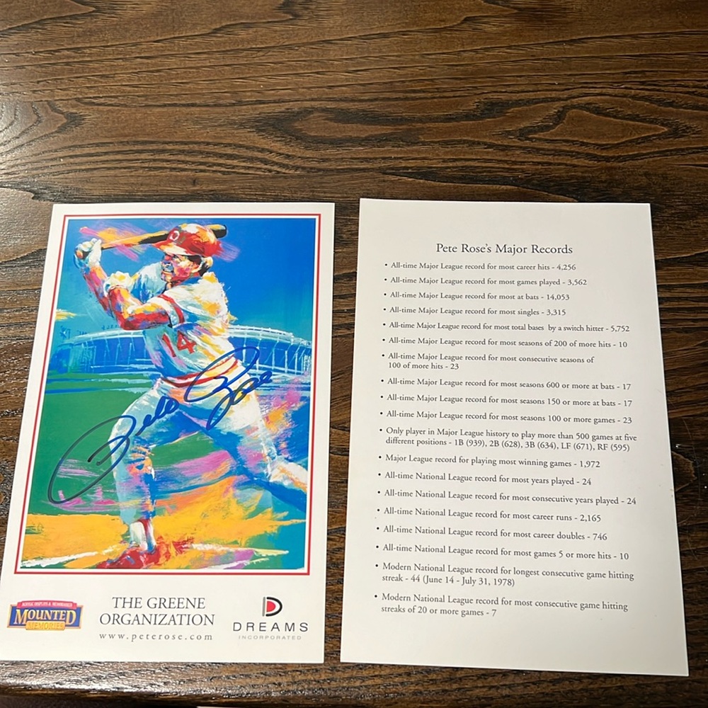 Autographed Pete Rose card